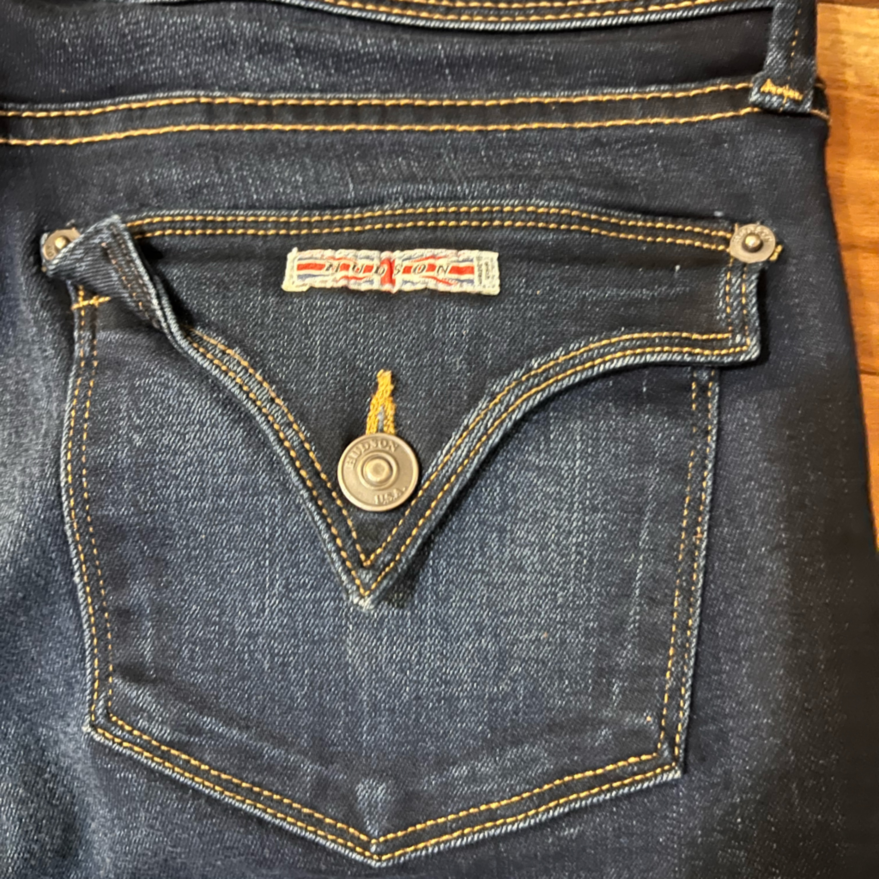 Hudson Jeans Dark Indigo Denim Bootcut Stretch 32 Hudson Jeans Dark Indigo Denim Bootcut Stretch 32